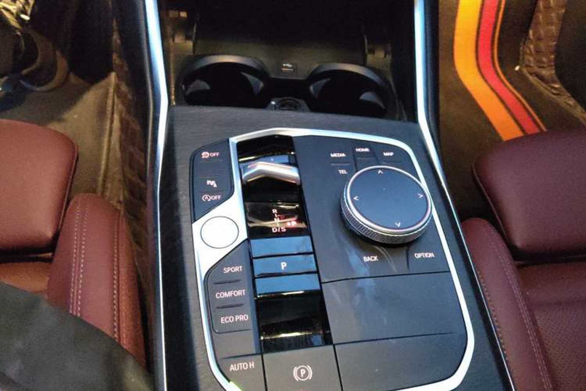 Used BMW 3 Series 2024 325i M Sport Package Gear Lever