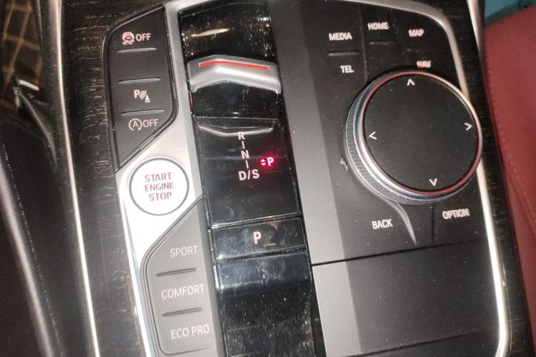 Used BMW 3 Series 2024 325Li M Sport Package Gear Lever