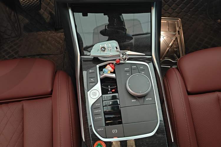 Used BMW 3 Series 2024 325Li M Sport Package Gear Lever