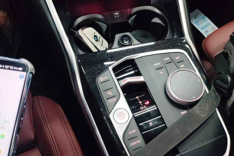 Used BMW 3 Series 2024 325Li M Sport Package Gear Lever
