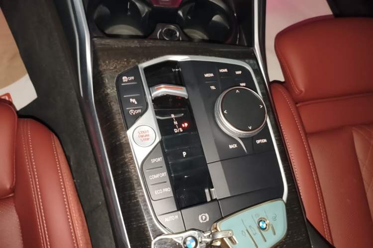 Used BMW 3 Series 2024 325Li M Sport Package Gear Lever