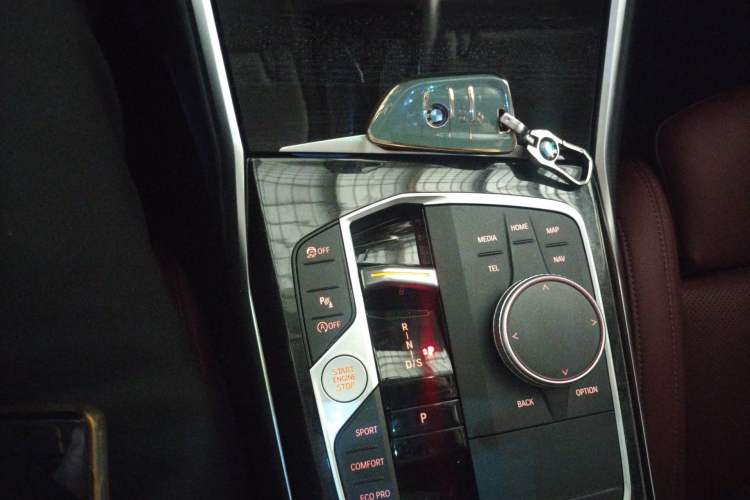Used BMW 3 Series 2024 325Li M Sport Package Gear Lever
