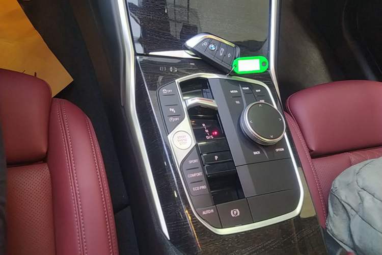 Used BMW 3 Series 2024 325Li M Sport Package Gear Lever