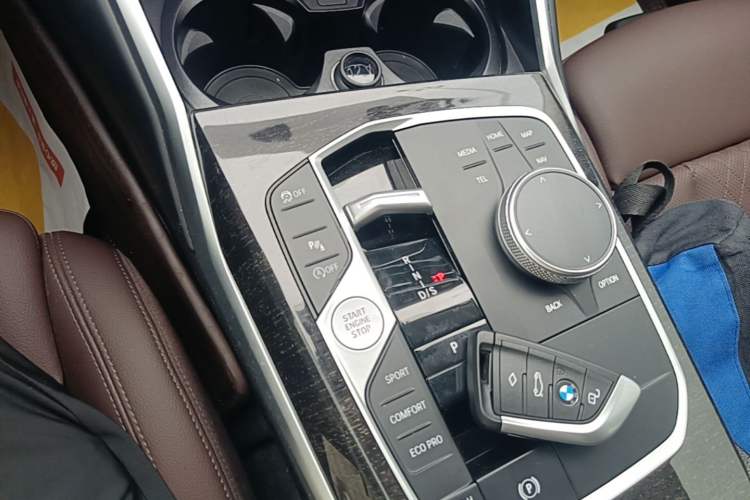 Used BMW 3 Series 2024 325Li M Sport Package Gear Lever