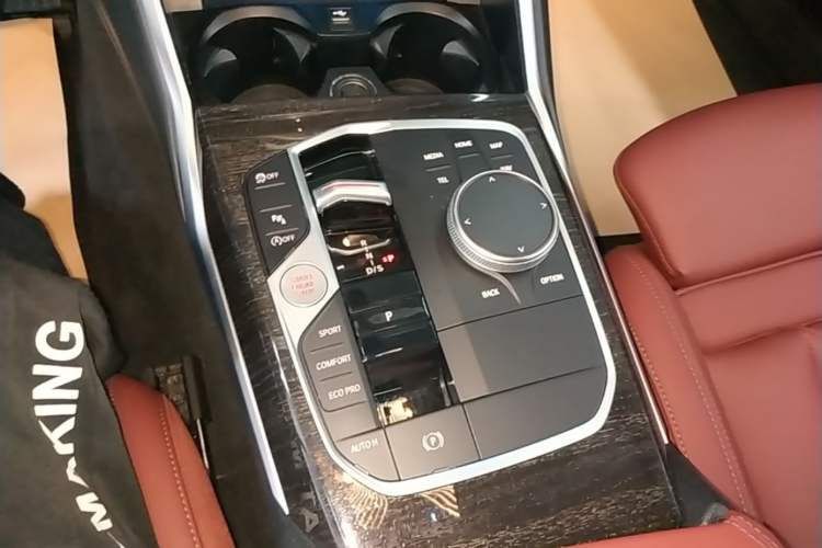 Used BMW 3 Series 2024 325Li M Sport Package Gear Lever
