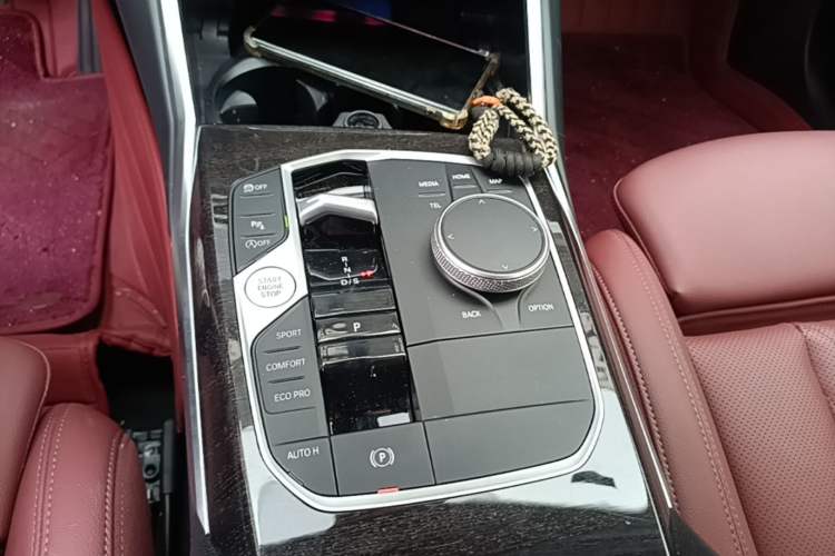 Used BMW 3 Series 2024 325Li M Sport Package Gear Lever
