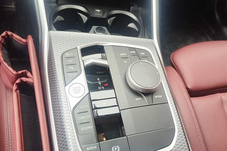 Used BMW 3 Series 2024 325Li M Sport Night Edition Package Gear Lever