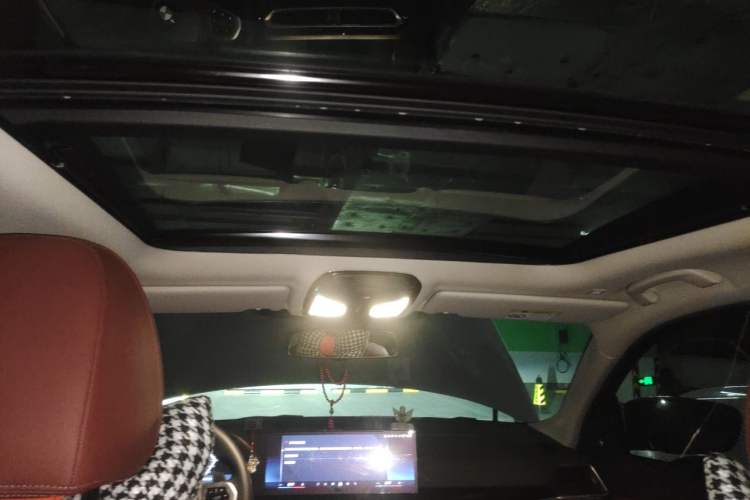 Used BMW 3 Series 2024 325Li M Sport Night Edition Package Headliner