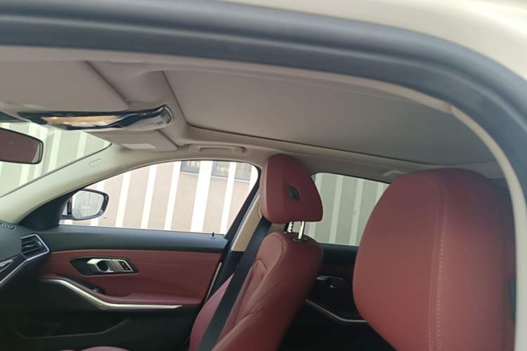 Used BMW 3 Series 2024 325Li M Sport Package Headliner