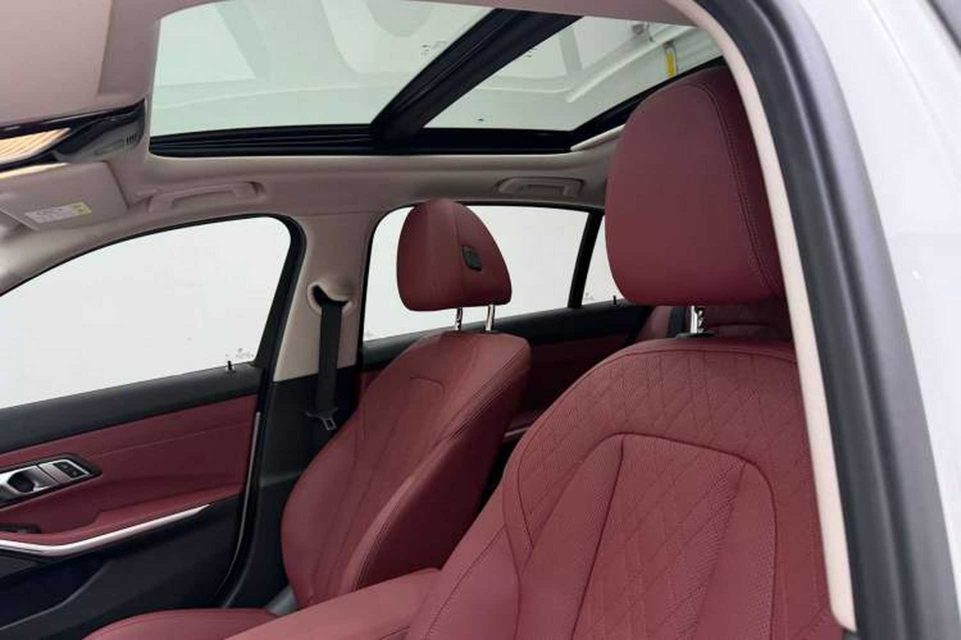 Used BMW 3 Series 2024 325Li M Sport Night Edition Package Headliner