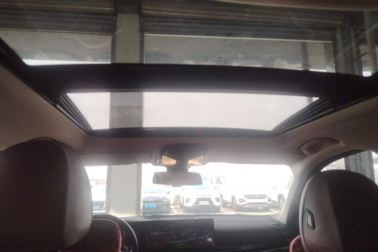 Used BMW 3 Series 2024 325Li M Sport Night Edition Package Headliner