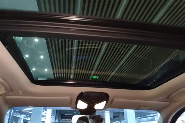 Used BMW 3 Series 2024 325Li M Sport Package Headliner