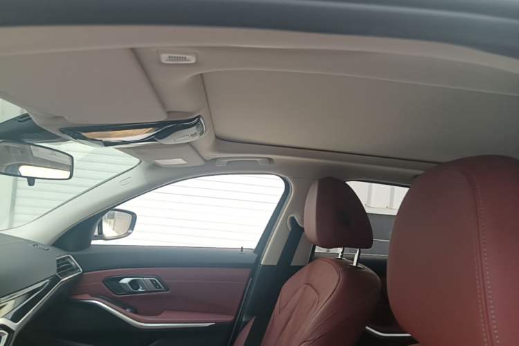 Used BMW 3 Series 2024 320Li M Sport Package Headliner