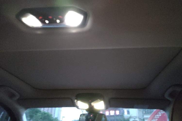 Used BMW 3 Series 2024 325i M Sport Package Headliner