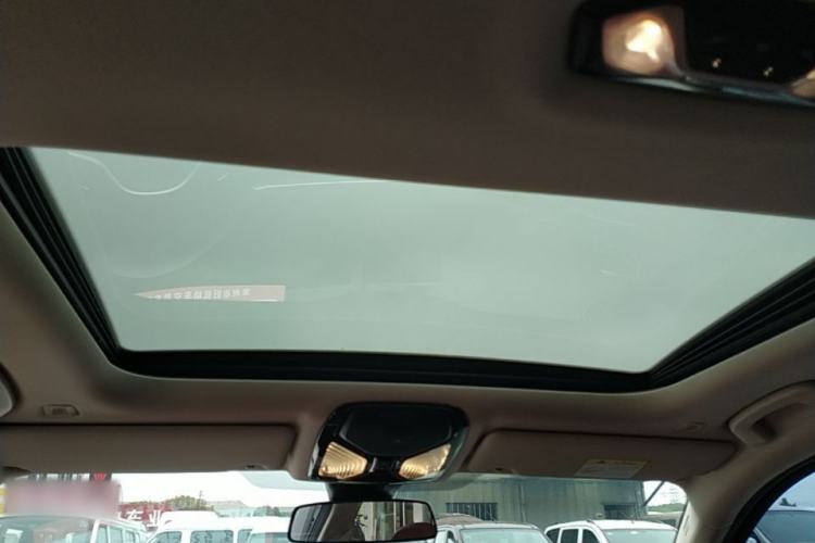 Used BMW 3 Series 2024 325i M Sport Package Headliner
