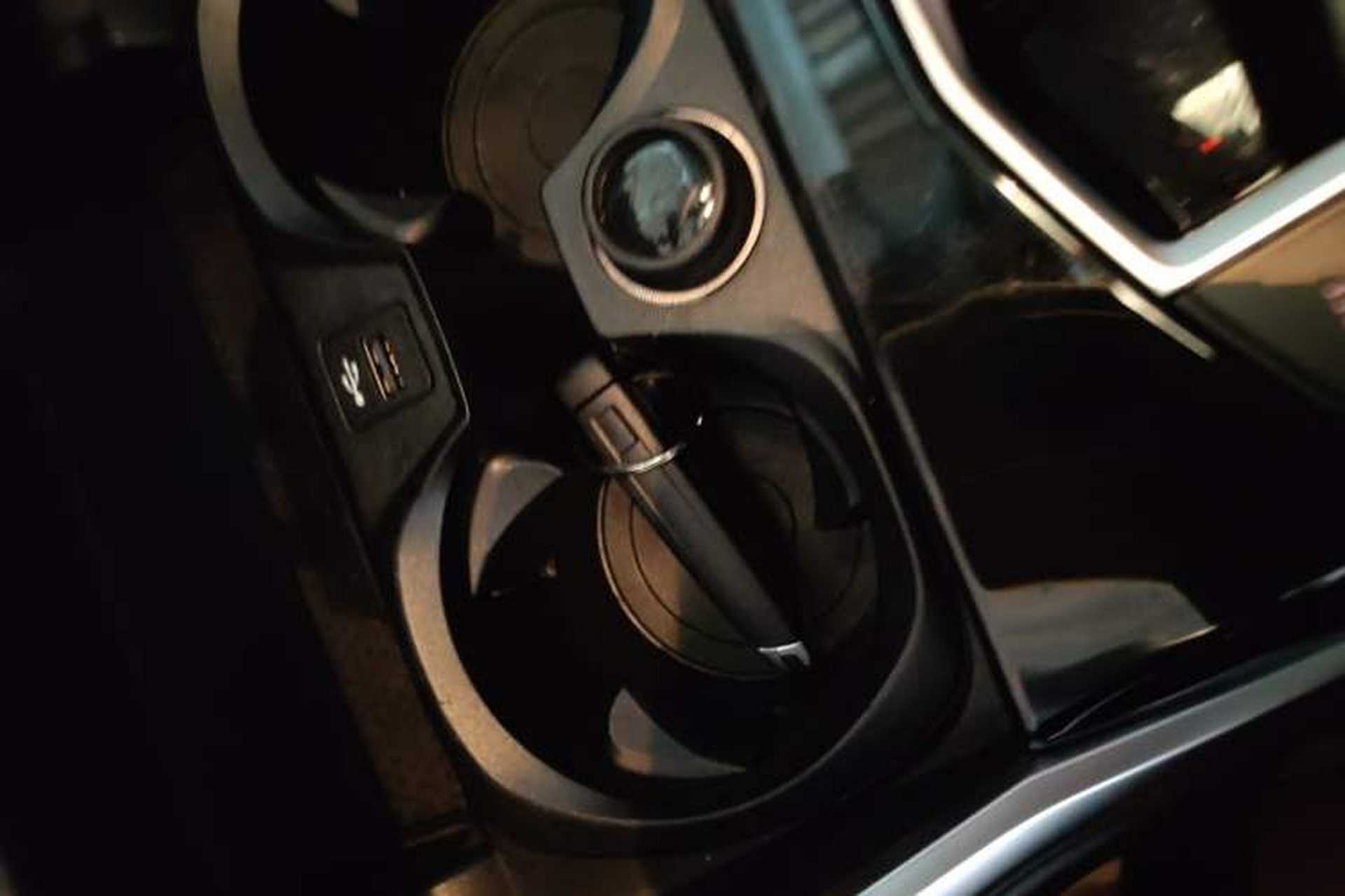 Used BMW 3 Series 2024 320Li M Sport Package Interior 1