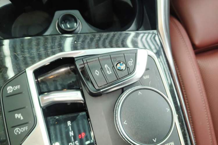 Used BMW 3 Series 2024 325Li M Sport Package Interior 1