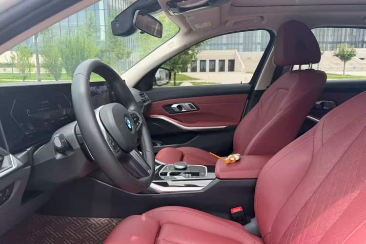 Used BMW 3 Series 2024 325Li M Sport Package Interior 1