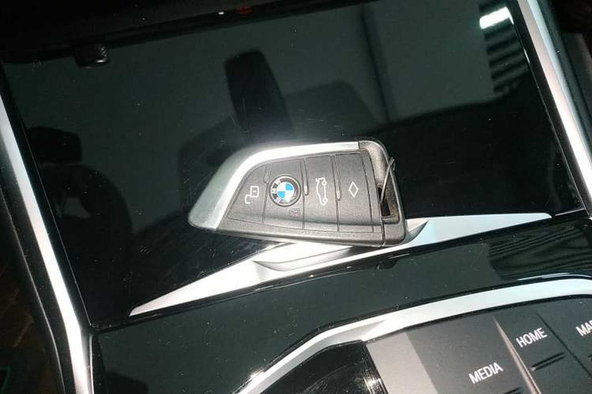 Used BMW 3 Series 2024 320Li M Sport Package Interior 1