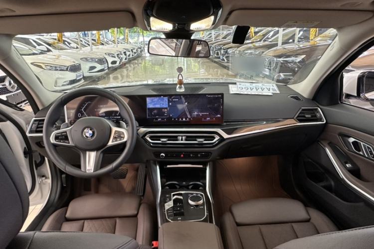 Used BMW 3 Series 2024 325Li M Sport Package Interior 2