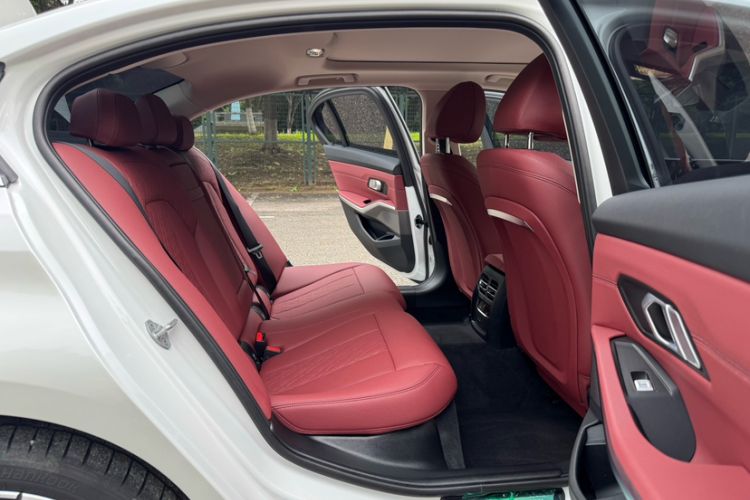 Used BMW 3 Series 2024 320Li M Sport Package Interior 2
