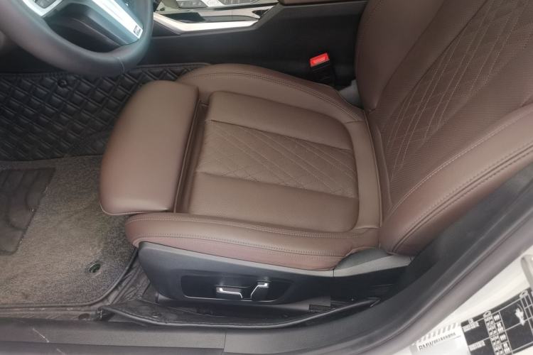 Used BMW 3 Series 2024 320Li M Sport Package Interior 2