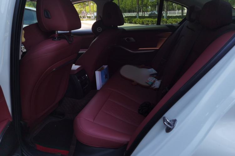 Used BMW 3 Series 2024 325i M Sport Package Interior 2