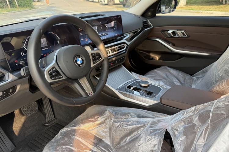 Used BMW 3 Series 2024 325Li M Sport Night Edition Package Interior 3