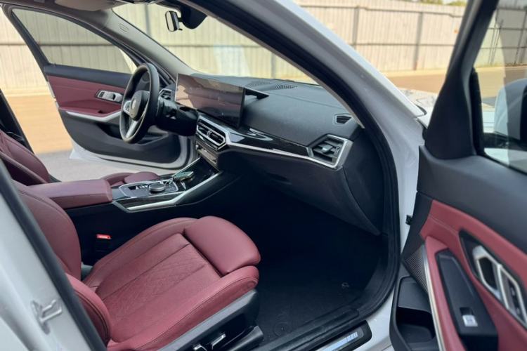 Used BMW 3 Series 2024 325Li M Sport Package Interior 3