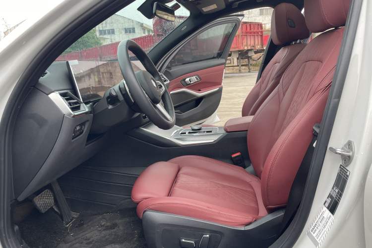 Used BMW 3 Series 2024 325i M Sport Night Edition Package Interior 3