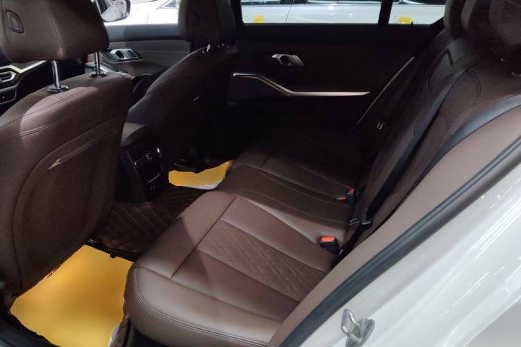 Used BMW 3 Series 2024 320Li M Sport Package Interior 4