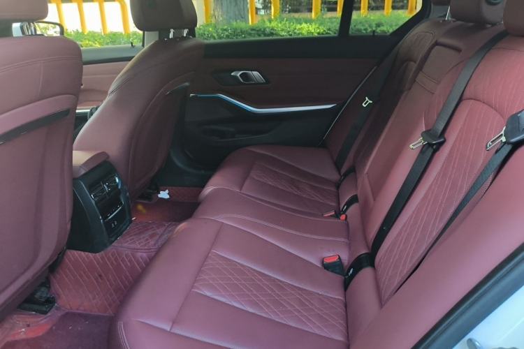 Used BMW 3 Series 2024 325Li M Sport Package Interior 4