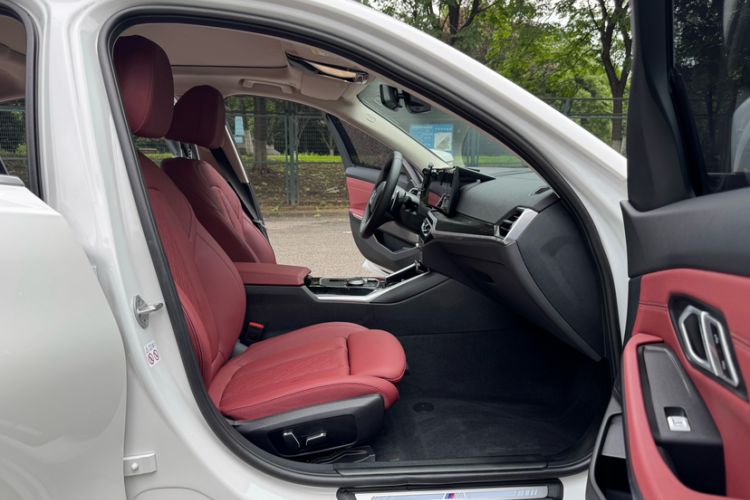 Used BMW 3 Series 2024 320Li M Sport Package Interior 5