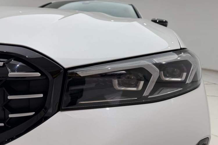 Used BMW 3 Series 2024 325Li M Sport Night Edition Package Left Front Headlight