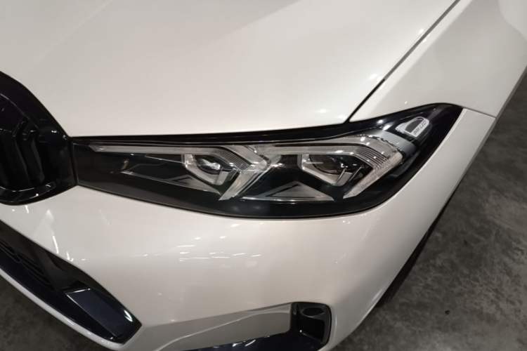 Used BMW 3 Series 2024 325Li M Sport Package Left Front Headlight
