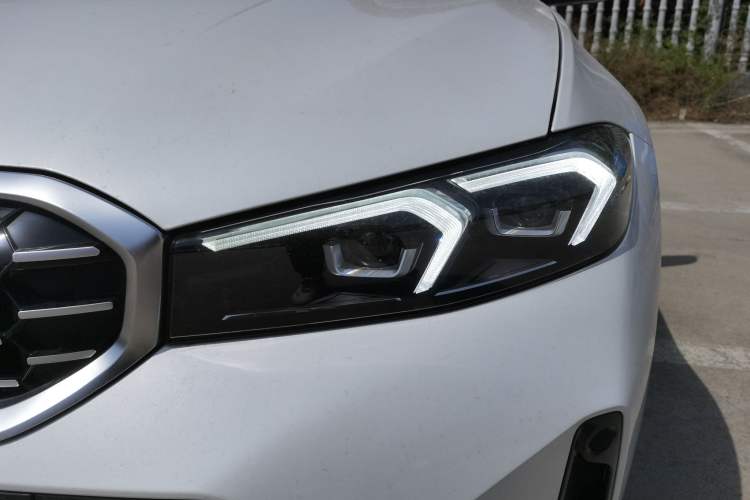 Used BMW 3 Series 2024 325Li M Sport Package Left Front Headlight