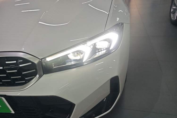 Used BMW 3 Series 2024 325Li M Sport Package Left Front Headlight