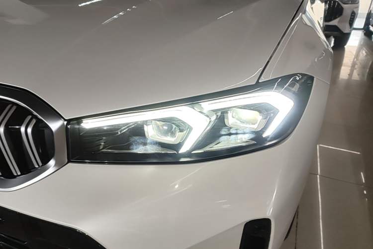 Used BMW 3 Series 2024 320Li M Sport Package Left Front Headlight