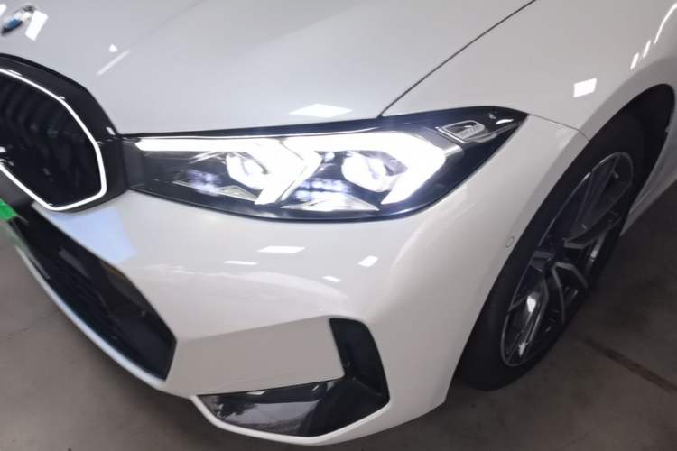 Used BMW 3 Series 2024 325Li M Sport Package Left Front Headlight
