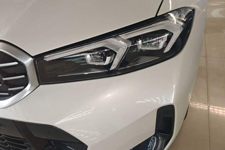 Used BMW 3 Series 2024 320i M Sport Package Left Front Headlight