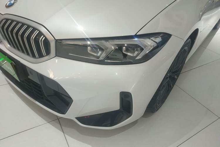 Used BMW 3 Series 2024 325Li M Sport Package Left Front Headlight