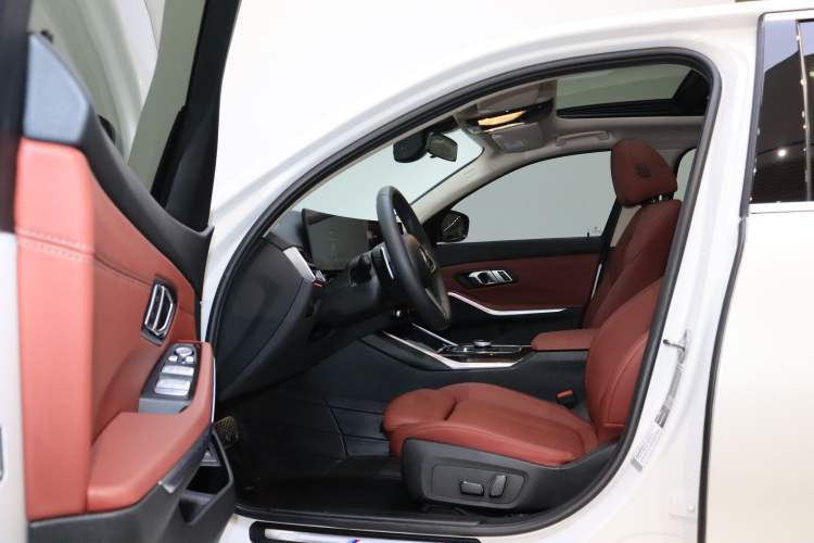 Used BMW 3 Series 2024 325Li M Sport Package Left Front Seat