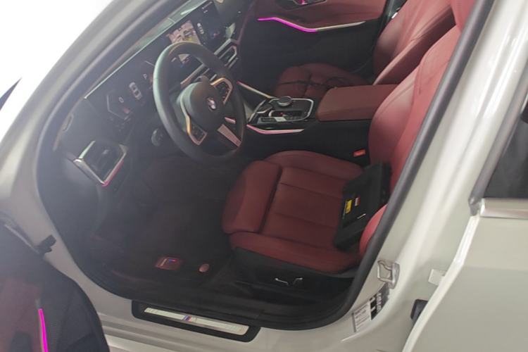 Used BMW 3 Series 2024 320Li M Sport Package Left Front Seat