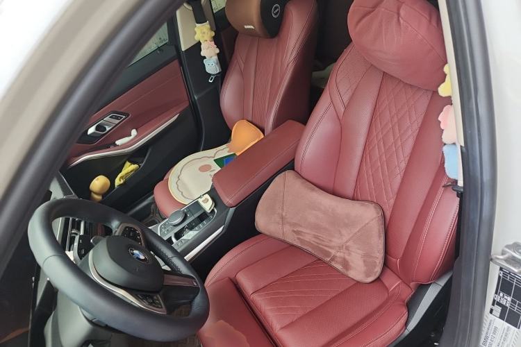Used BMW 3 Series 2024 325i M Sport Package Left Front Seat