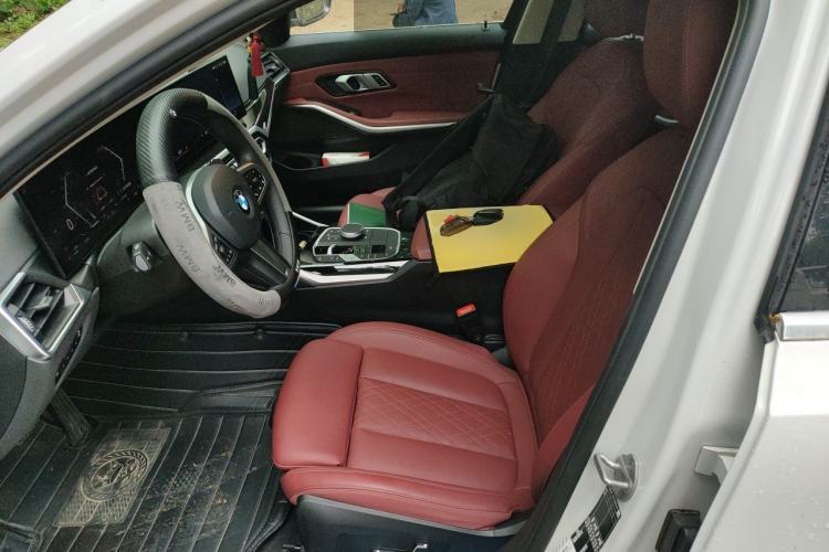 Used BMW 3 Series 2024 320Li M Sport Package Left Front Seat