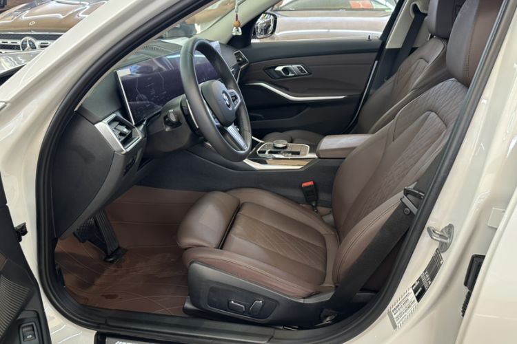 Used BMW 3 Series 2024 325Li M Sport Package Left Front Seat