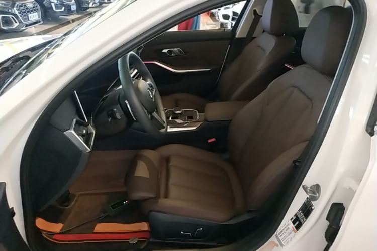 Used BMW 3 Series 2024 325Li M Sport Package Left Front Seat