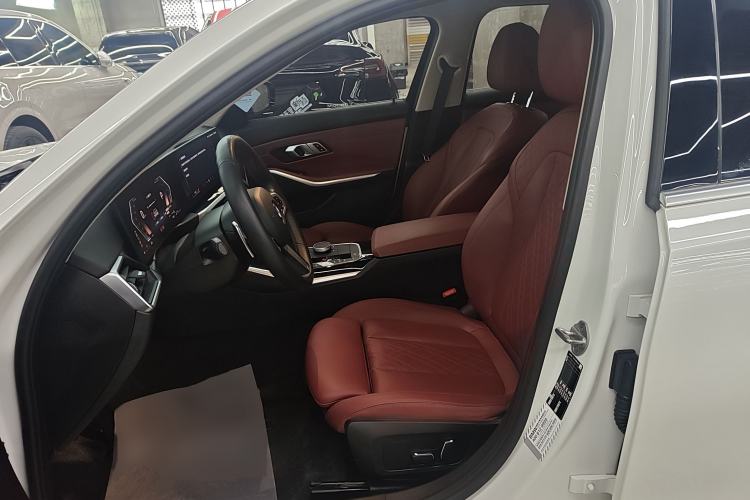Used BMW 3 Series 2024 320Li M Sport Package Left Front Seat