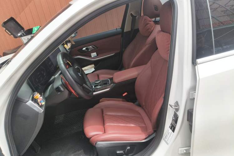 Used BMW 3 Series 2024 325Li M Sport Package Left Front Seat