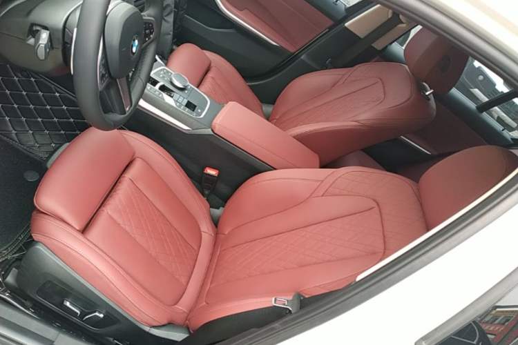 Used BMW 3 Series 2024 325i M Sport Package Left Front Seat
